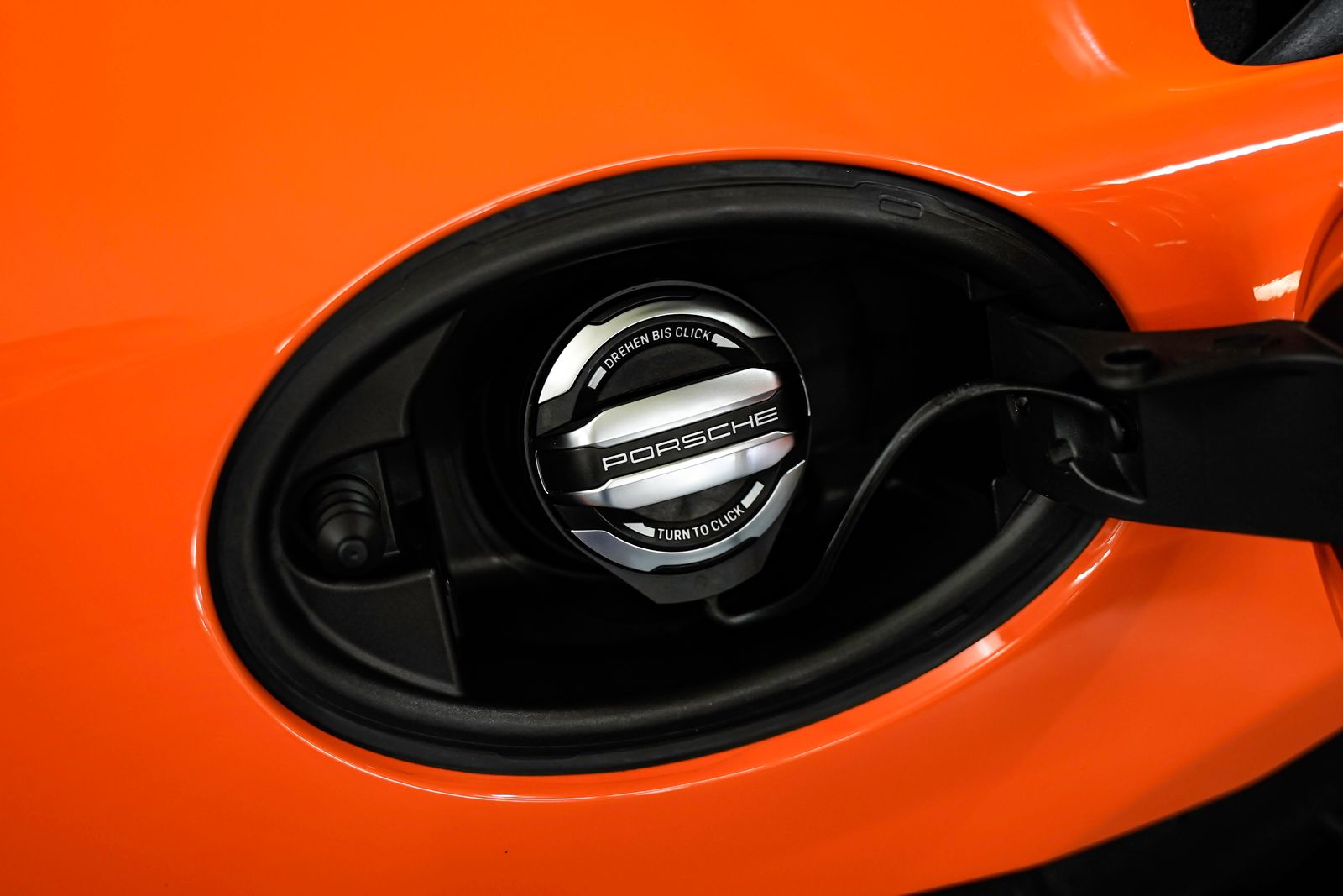 2023 Porsche 718 Cayman GT4 RS — photo 35