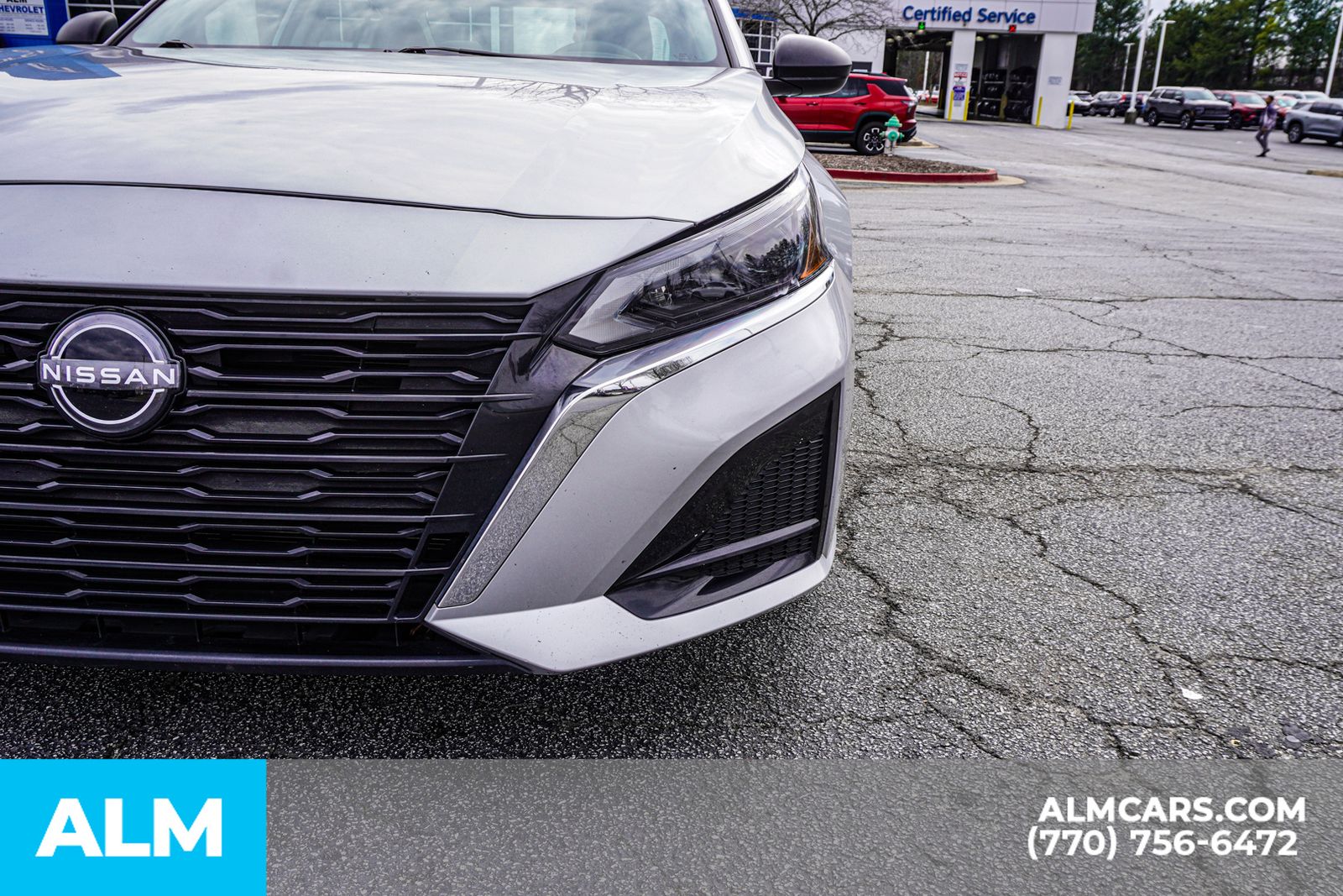 Used 2024 Silver Nissan 2.5 SV image 17