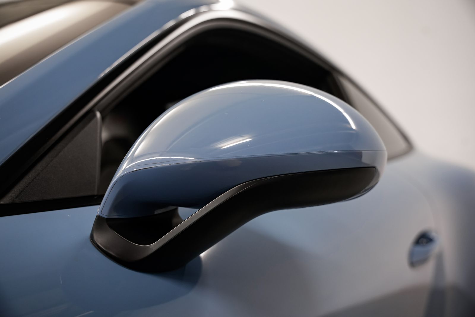 2019 Porsche 911 Carrera 4 GTS — photo 35