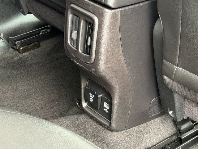 Used 2019 Billet Silver Metallic Jeep Latitude image 36