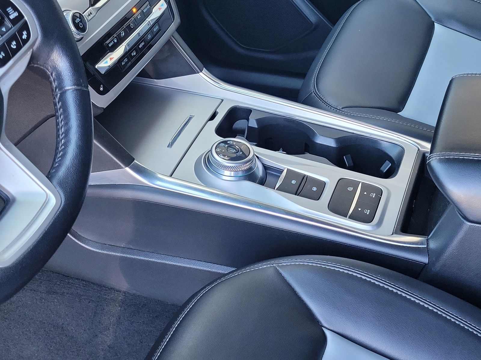 Used 2023 Black Ford XLT image 20