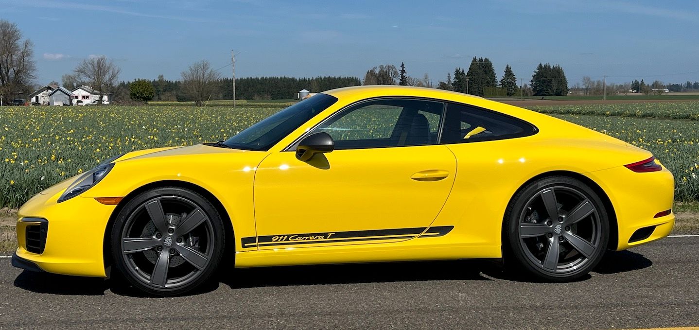 Racing Yellow 2018 Porsche 911 Carrera T Coupe RWD Coupe Rear-Wheel Drive 7-Speed Manual