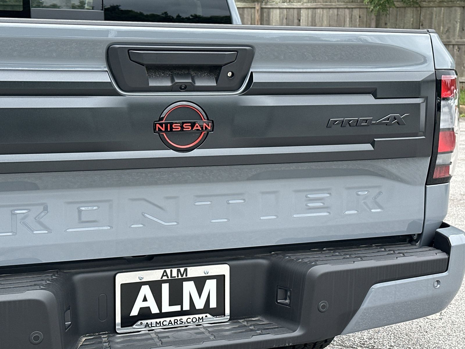 2025 Nissan Frontier PRO-4X photo 26