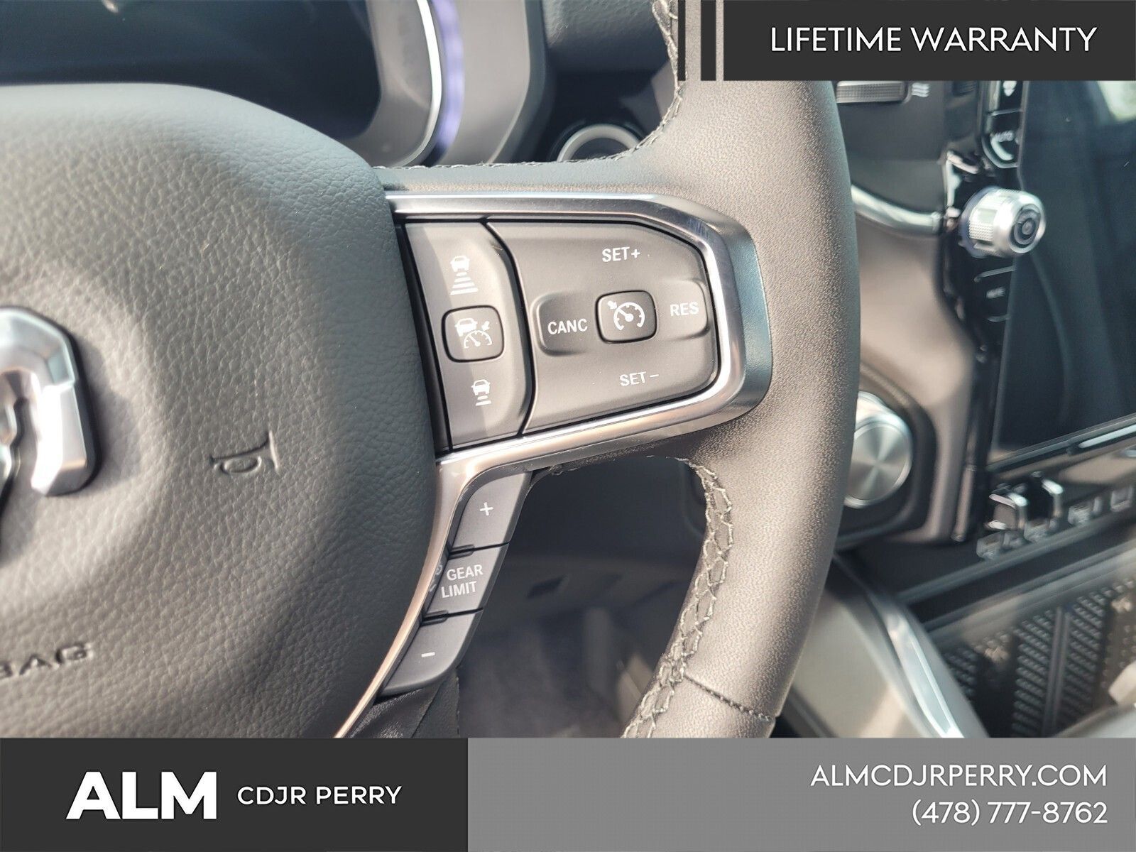 2026 RAM 1500 Laramie - Photo 24