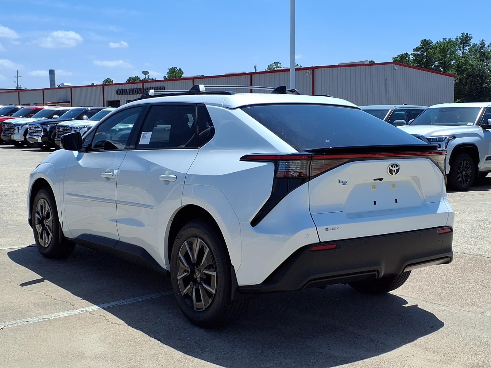 2026 Toyota bZ XLE - 1