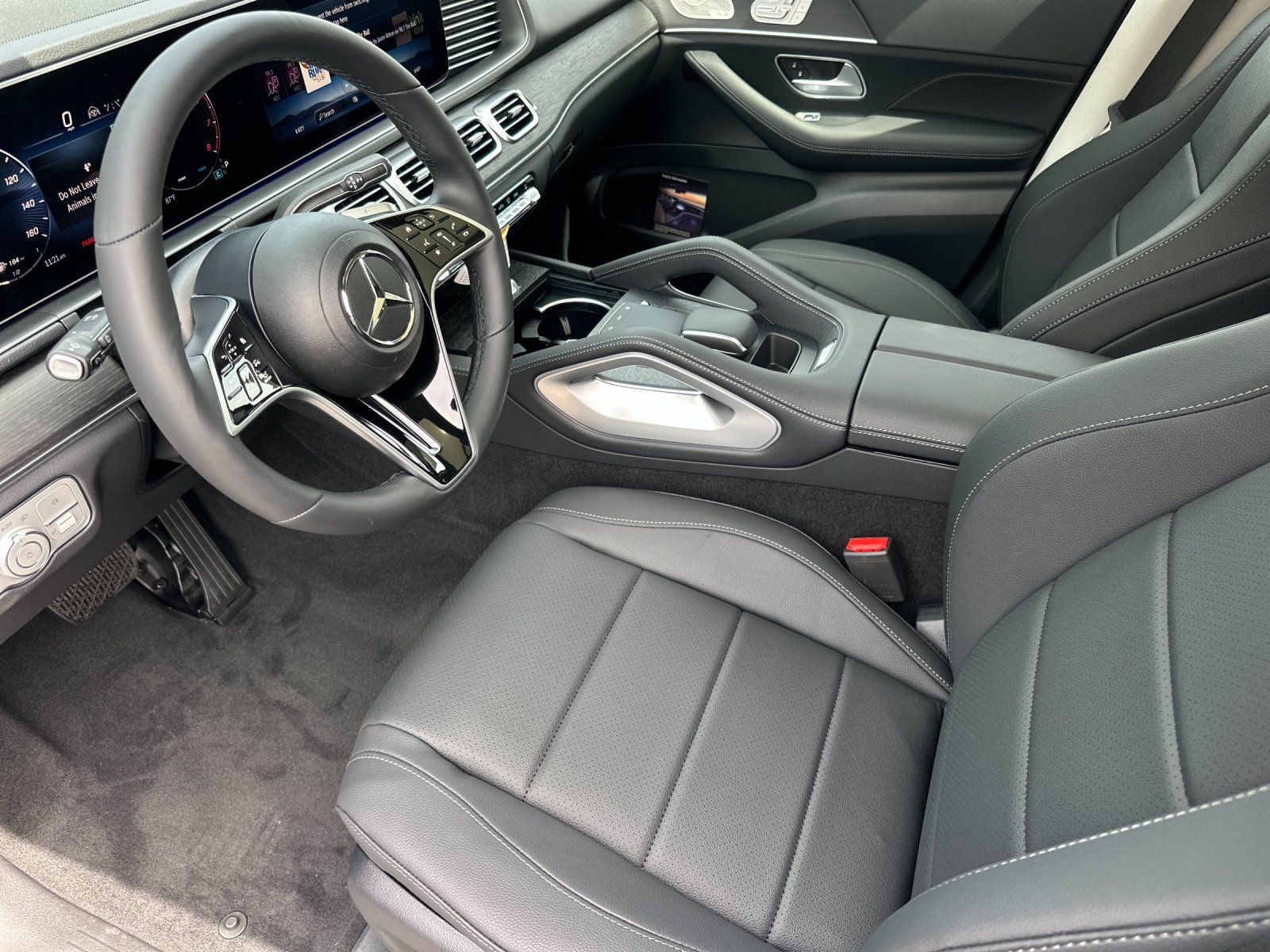 new 2026 Mercedes-Benz GLE car, priced at $80,430