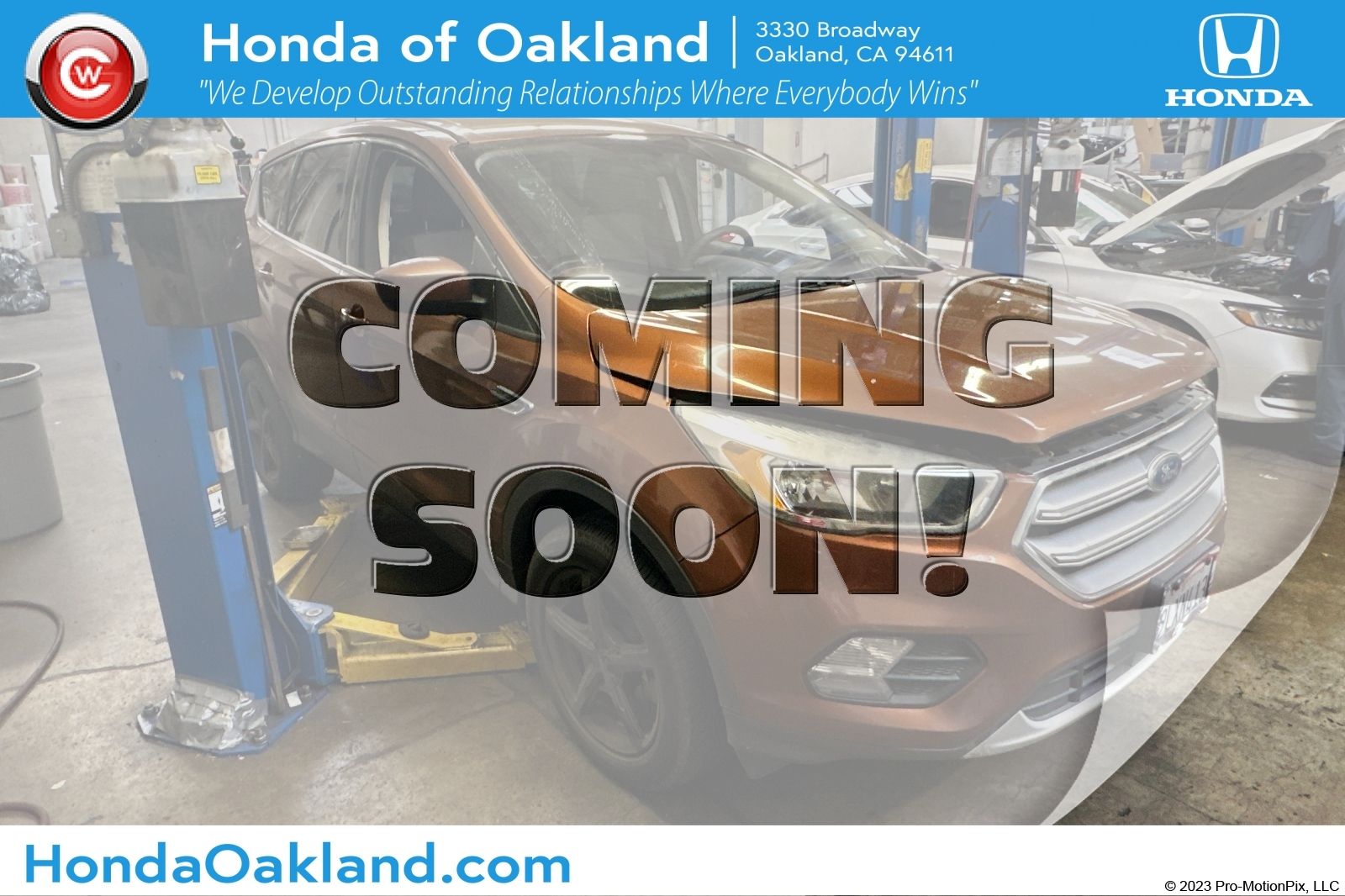 Canyon Ridge Metallic 2017 Ford Escape SE AWD SUV / Crossover All-Wheel Drive 6-Speed Automatic