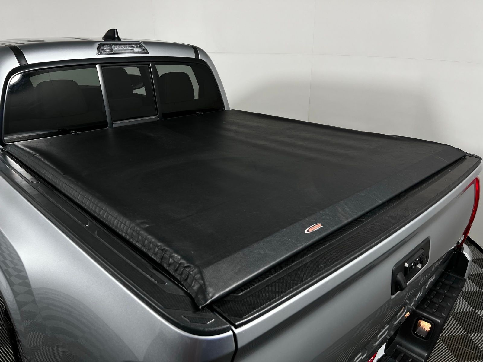 Thumbnail: 2022 Toyota Tacoma - 23