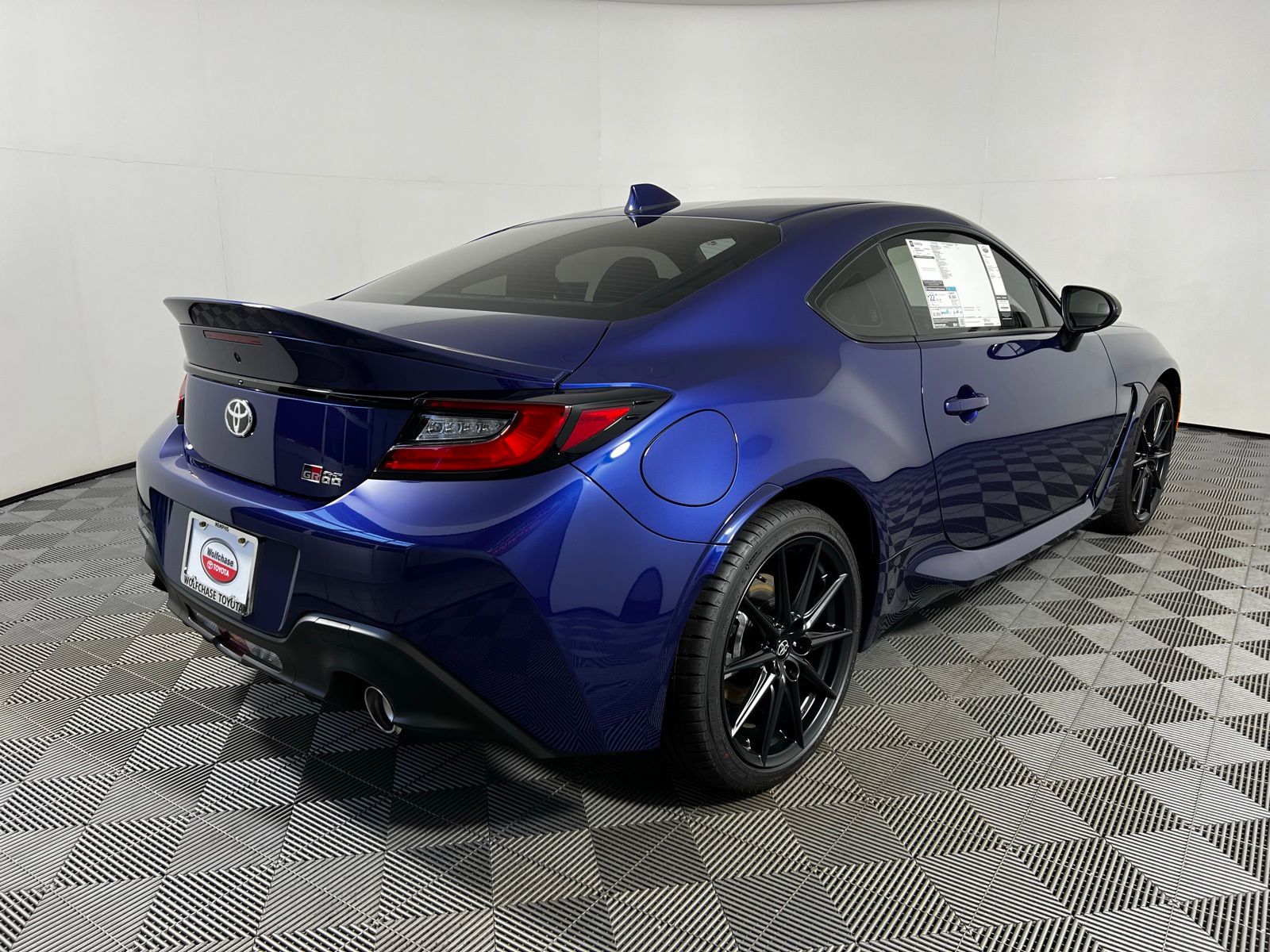 Thumbnail: 2025 Toyota GR86 - 5