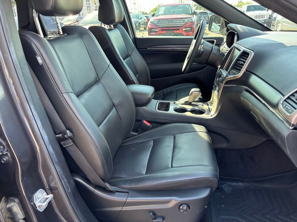 Used Car 2017 Jeep Grand Cherokee  Limited For Sale Under $10,000 In Austin, Texas