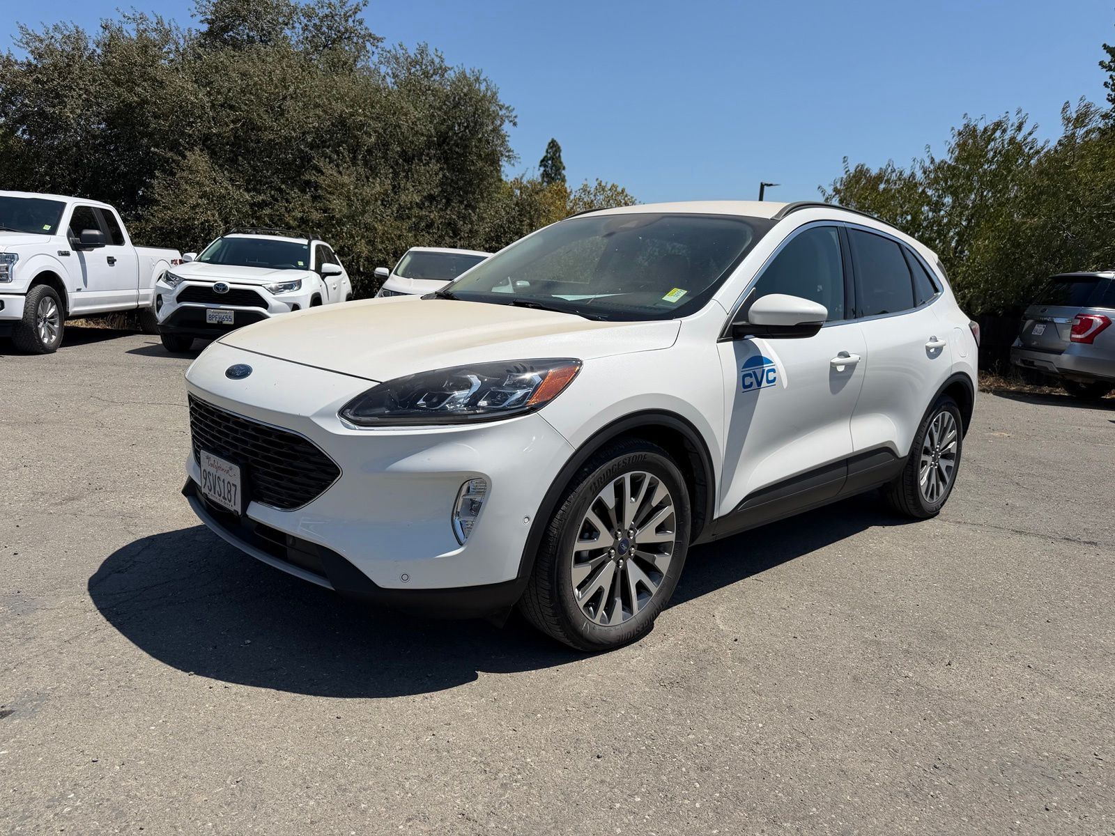  2020 Ford Escape Hybrid Titanium FWD   