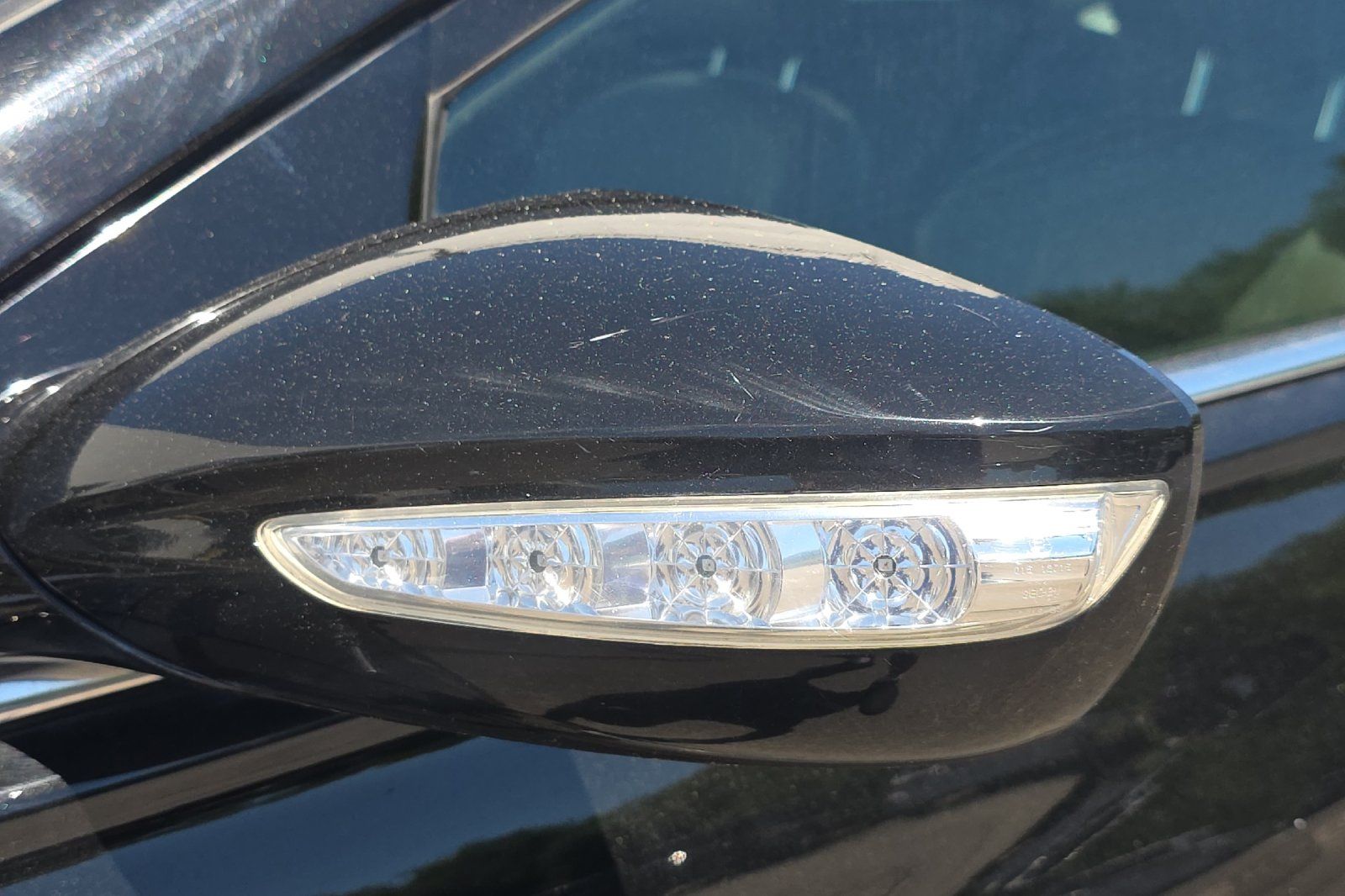 Used 2014 Black Hyundai Limited image 31