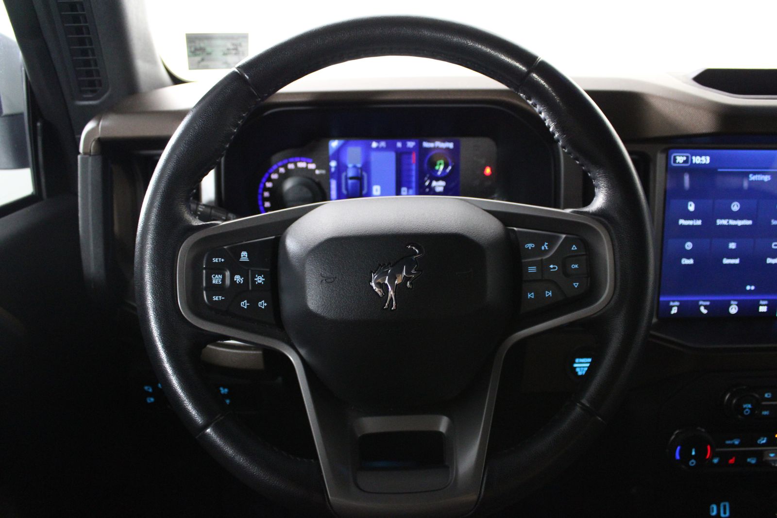Used 2022 Gray Ford Outer Banks image 12