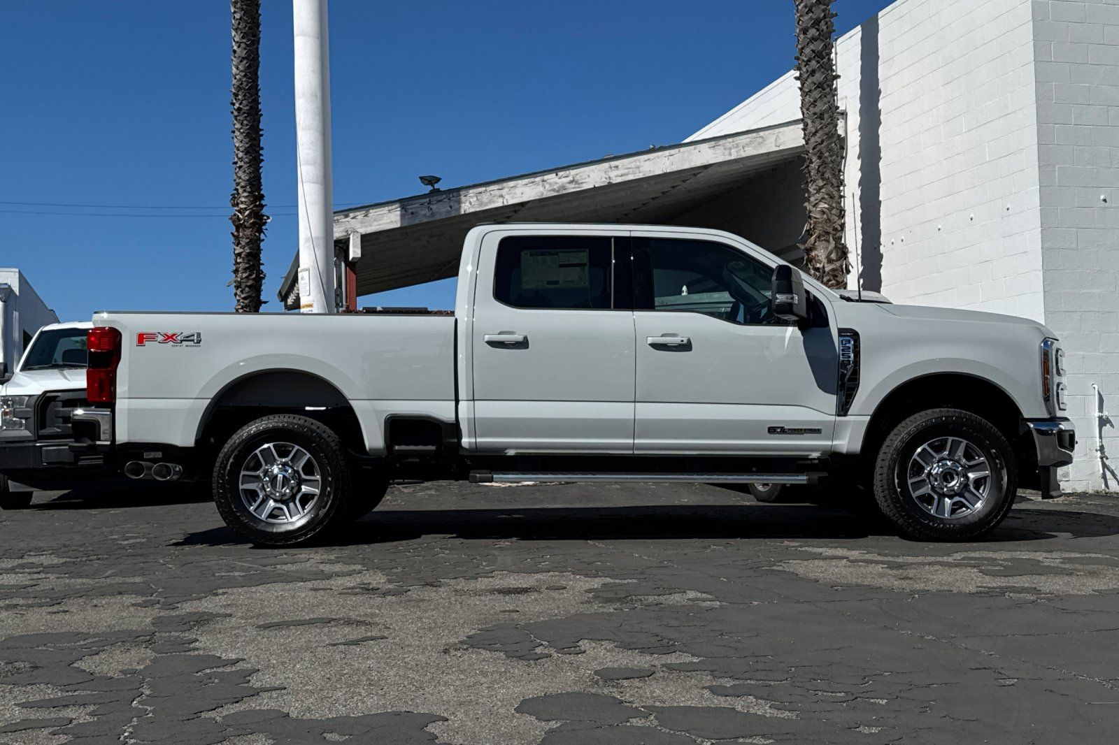View vehicle photo 2