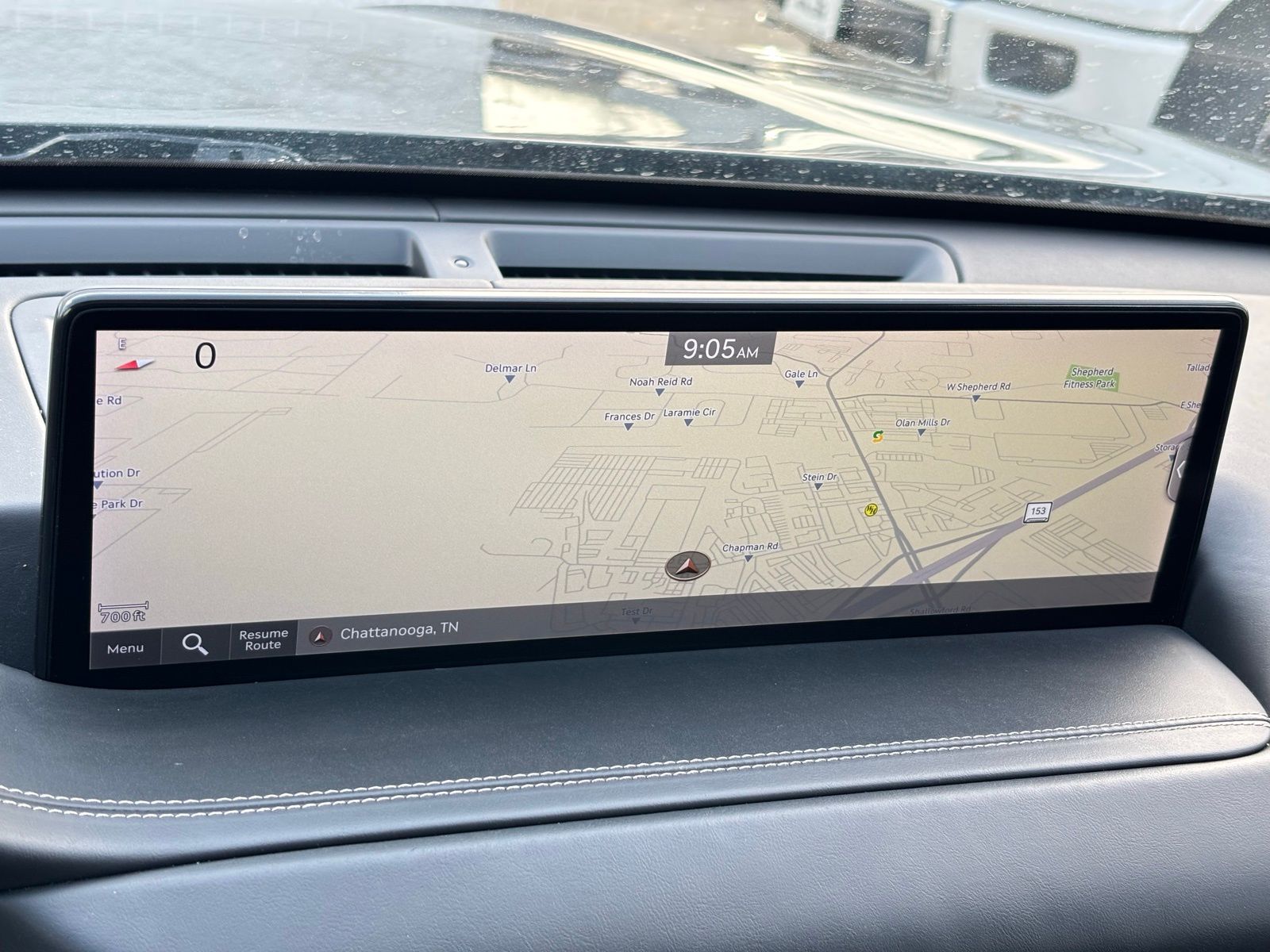 View vehicle photo 4