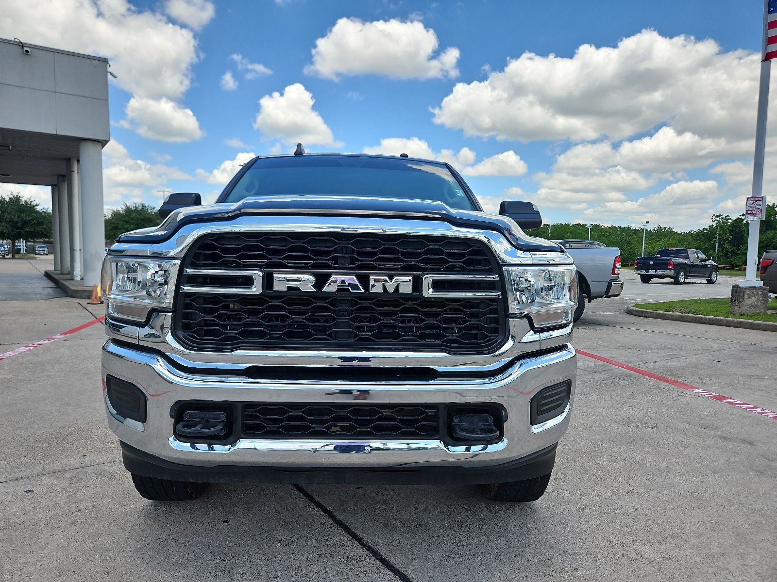 2020 Ram 2500 Tradesman Black at Autostrade