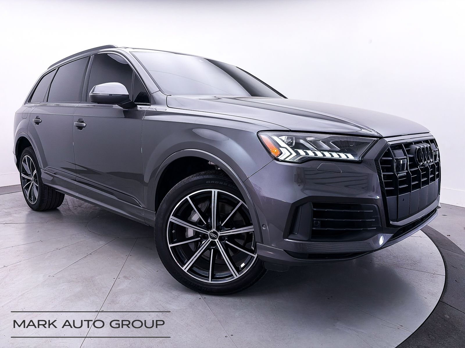 2023 Audi Q7 55 Prestige
