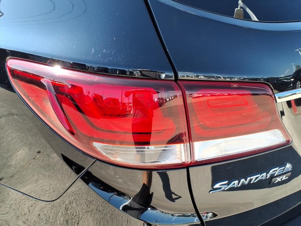 2019 Hyundai Santa Fe XL Limited Black at Autostrade