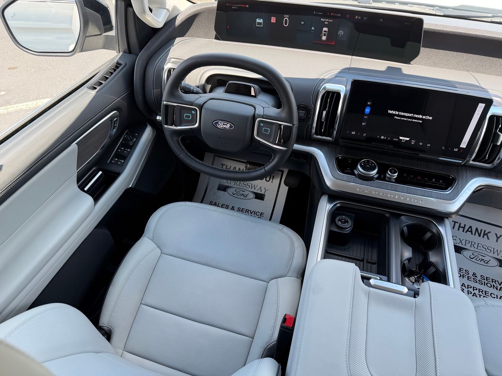 2026 Ford Expedition image 16