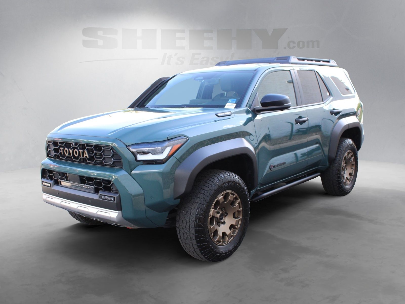 Used 2025  Toyota Trailhunter image 16