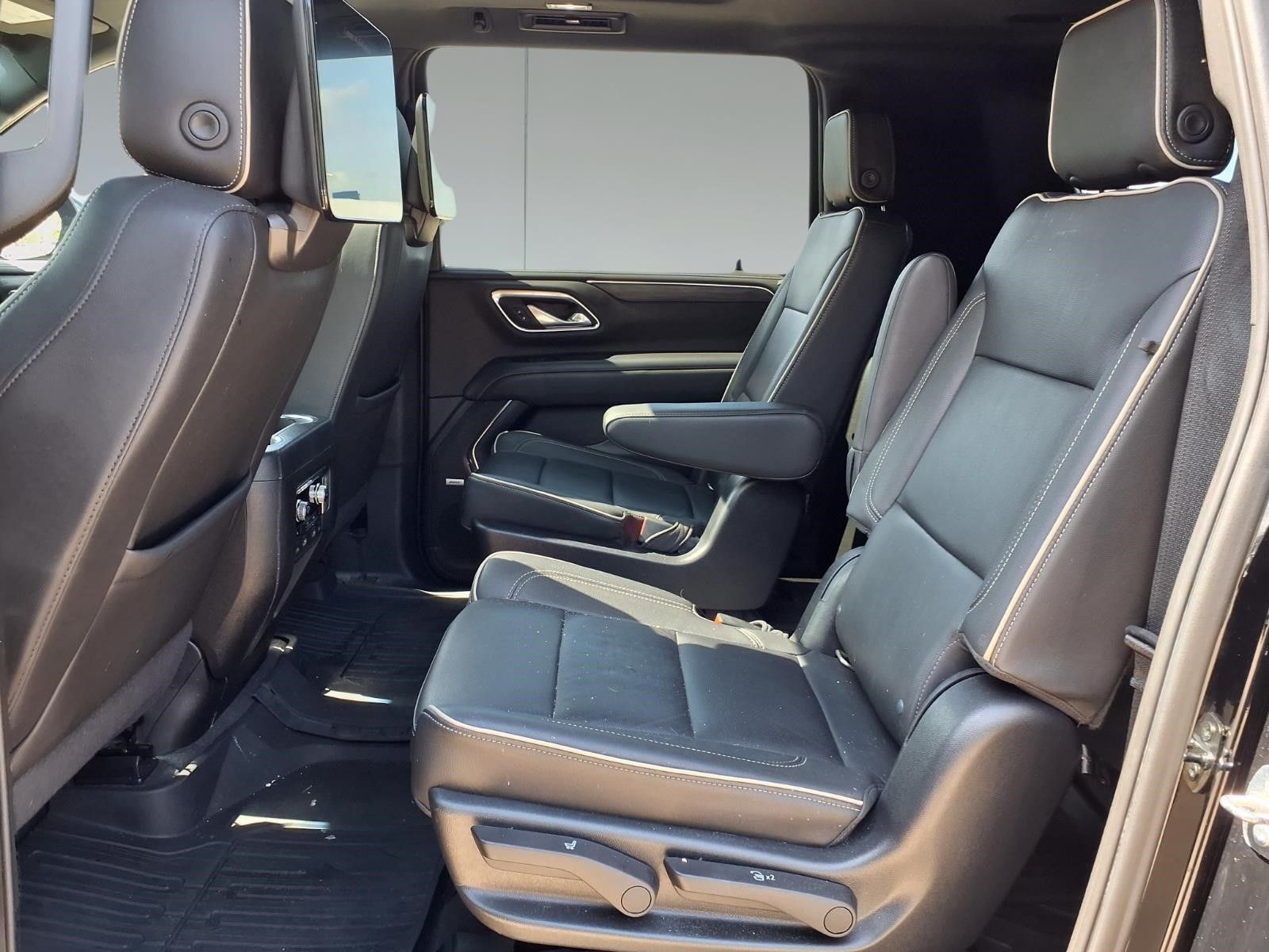 2022 GMC Yukon XL SLT Black at Bayway Cadillac of The Woodlands