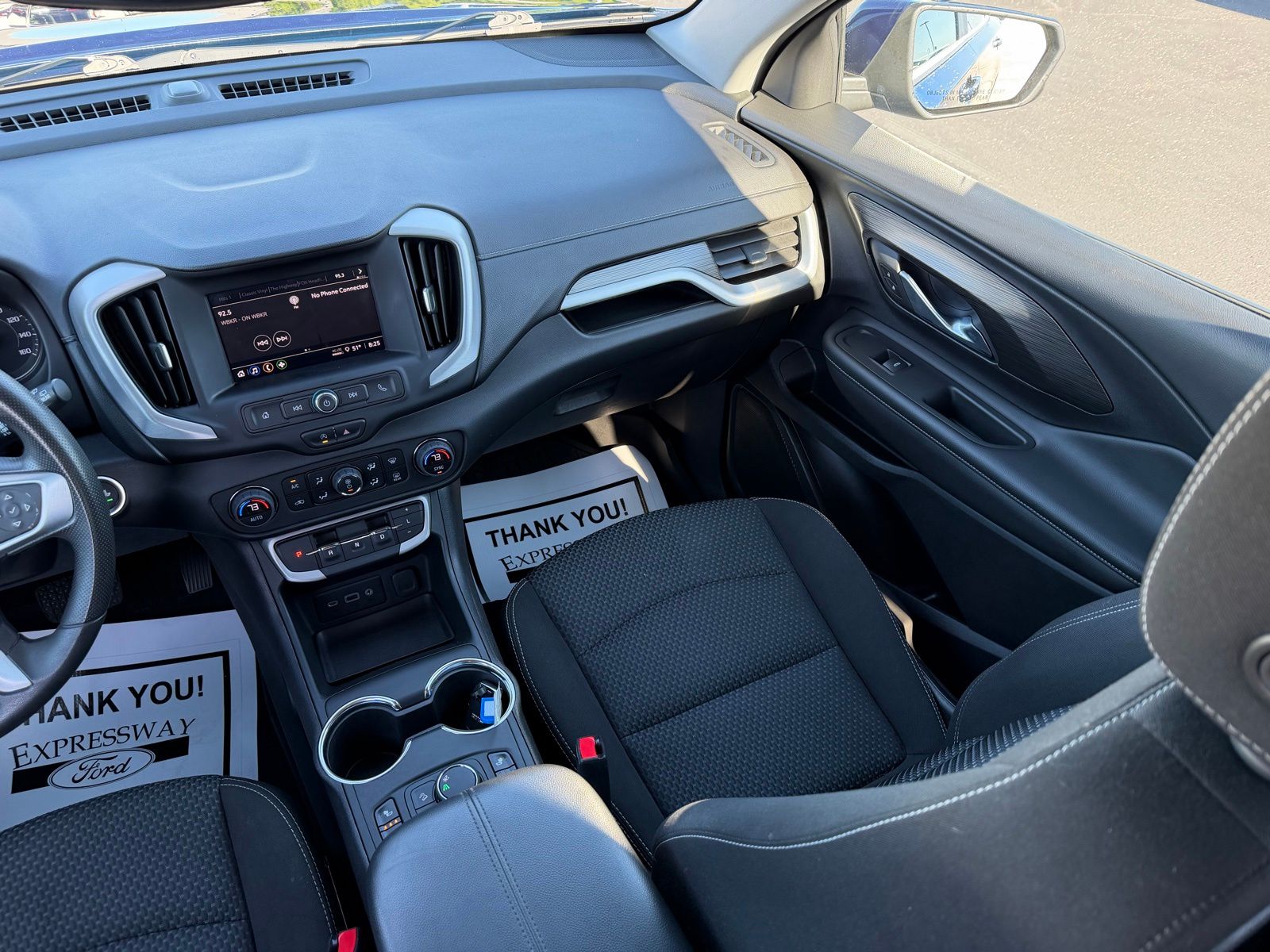 2022 GMC Terrain image 17