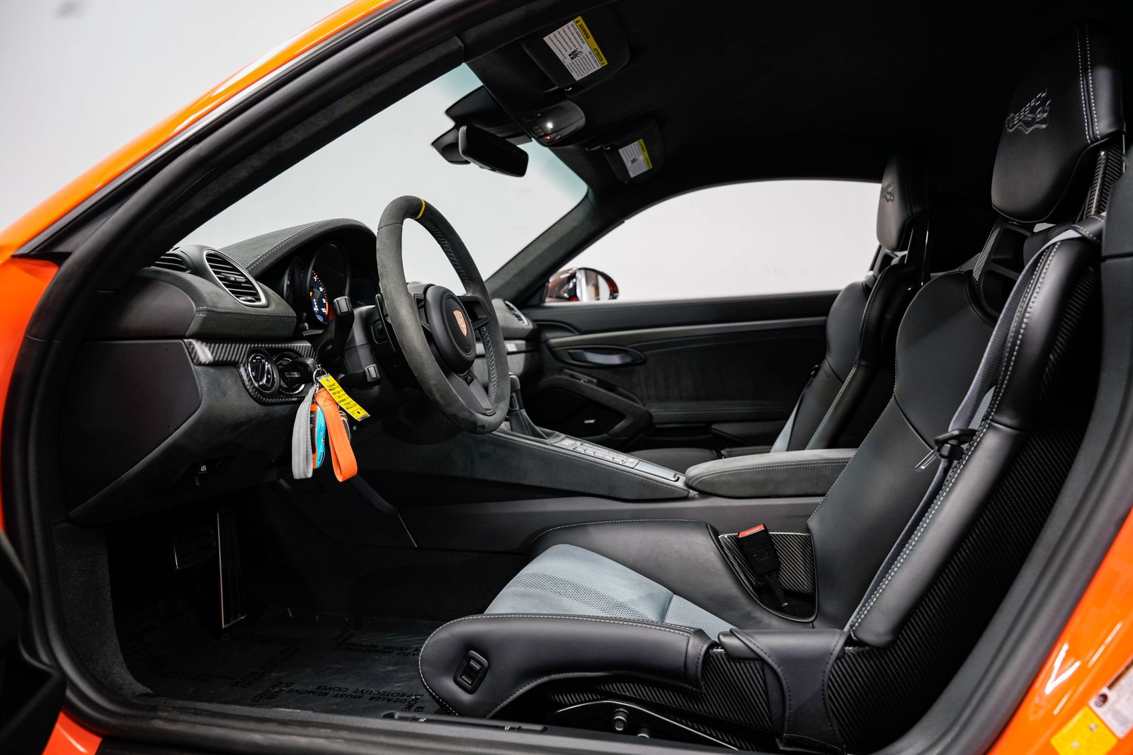 2023 Porsche 718 Cayman GT4 RS — photo 17