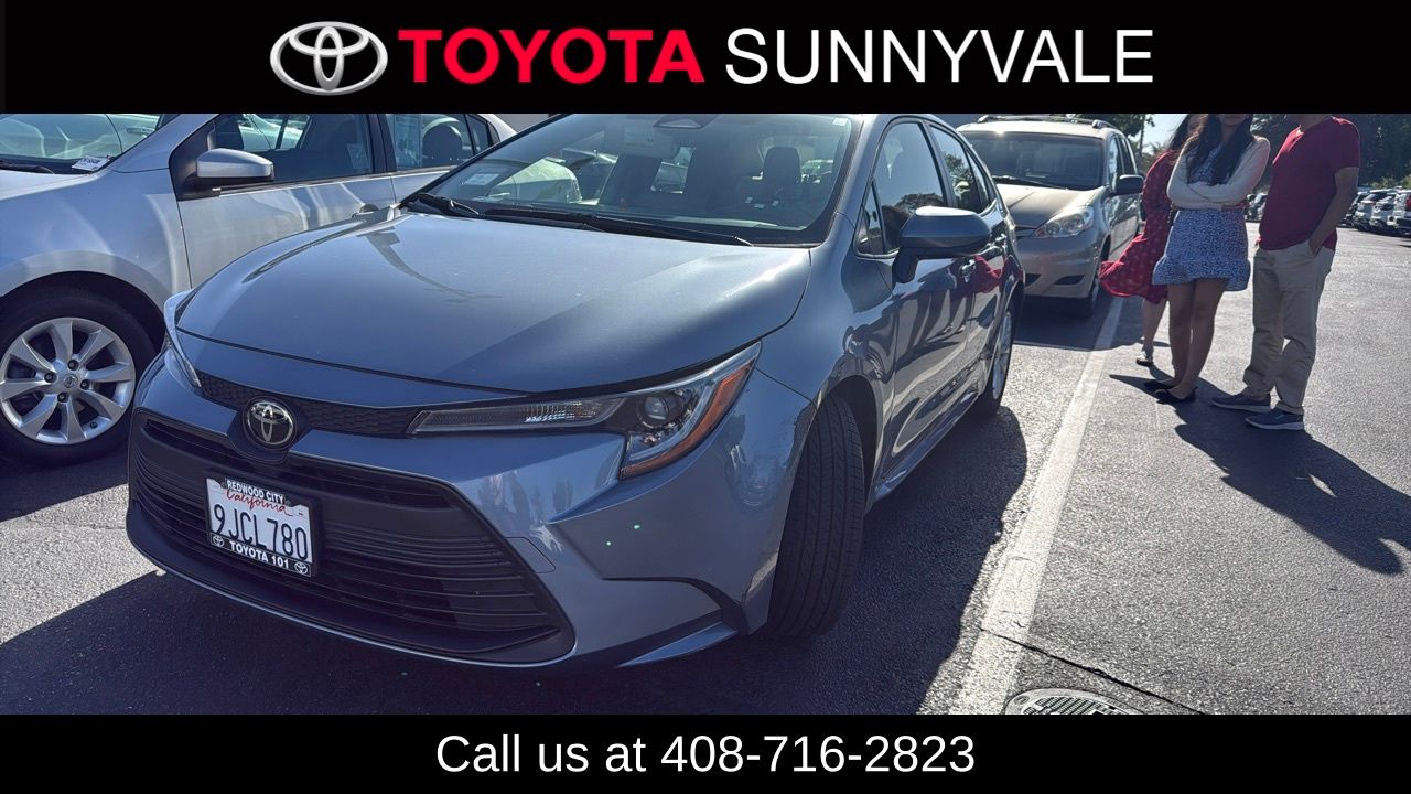 2023 Toyota Corolla LE CVT's photo