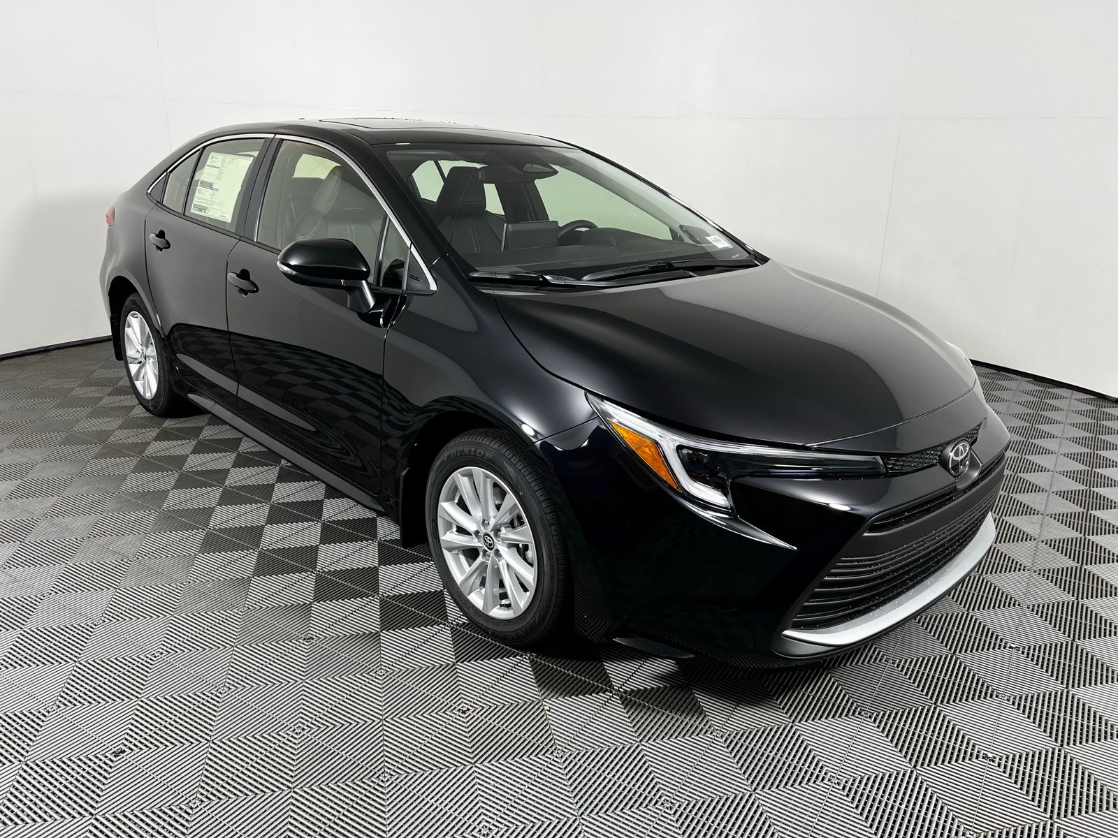 Thumbnail: 2026 Toyota Corolla - 3