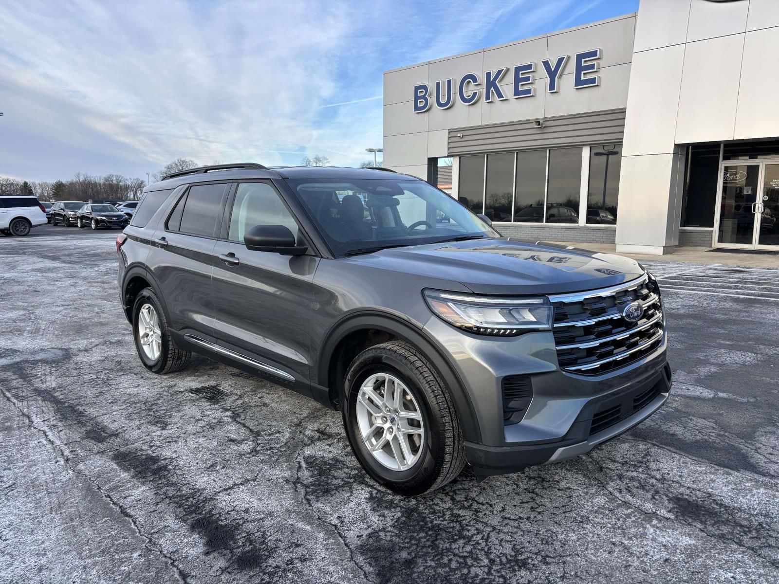 2025 Ford Explorer Active AWD