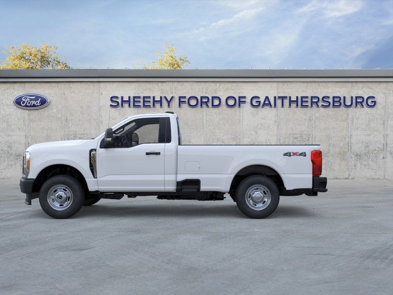 New 2026 Oxford White Ford XL image 4