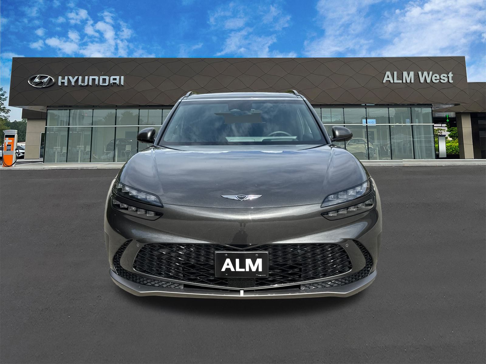 2025 Genesis GV60 photo 2