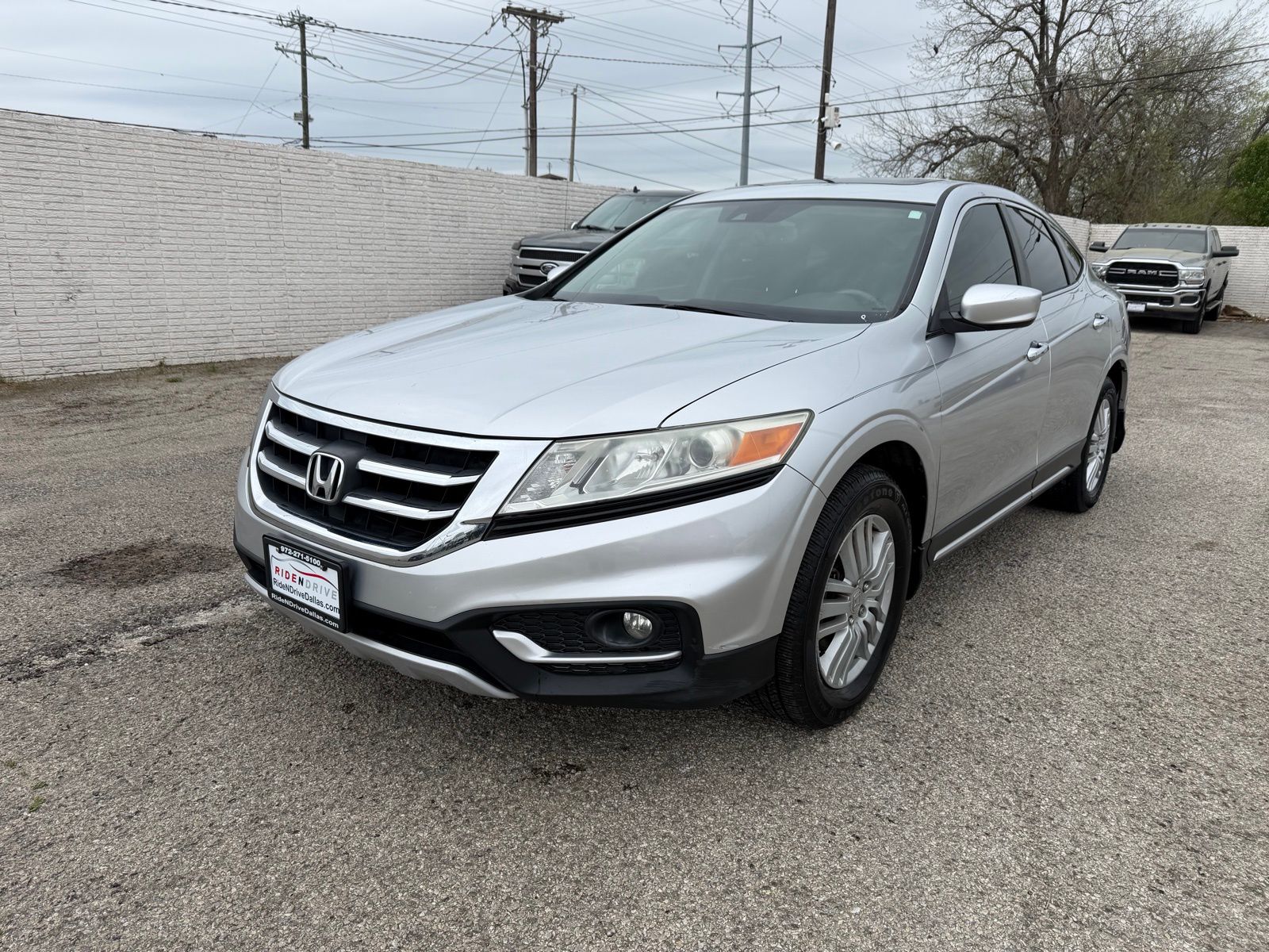 Alabaster Silver Metallic 2015 Honda Crosstour EX-L SUV / Crossover Front-Wheel Drive 5-Speed Automatic