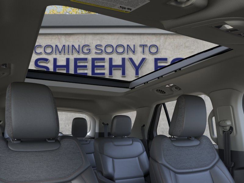 New 2026 Star White Metallic Tri-Coat Ford Active image 22
