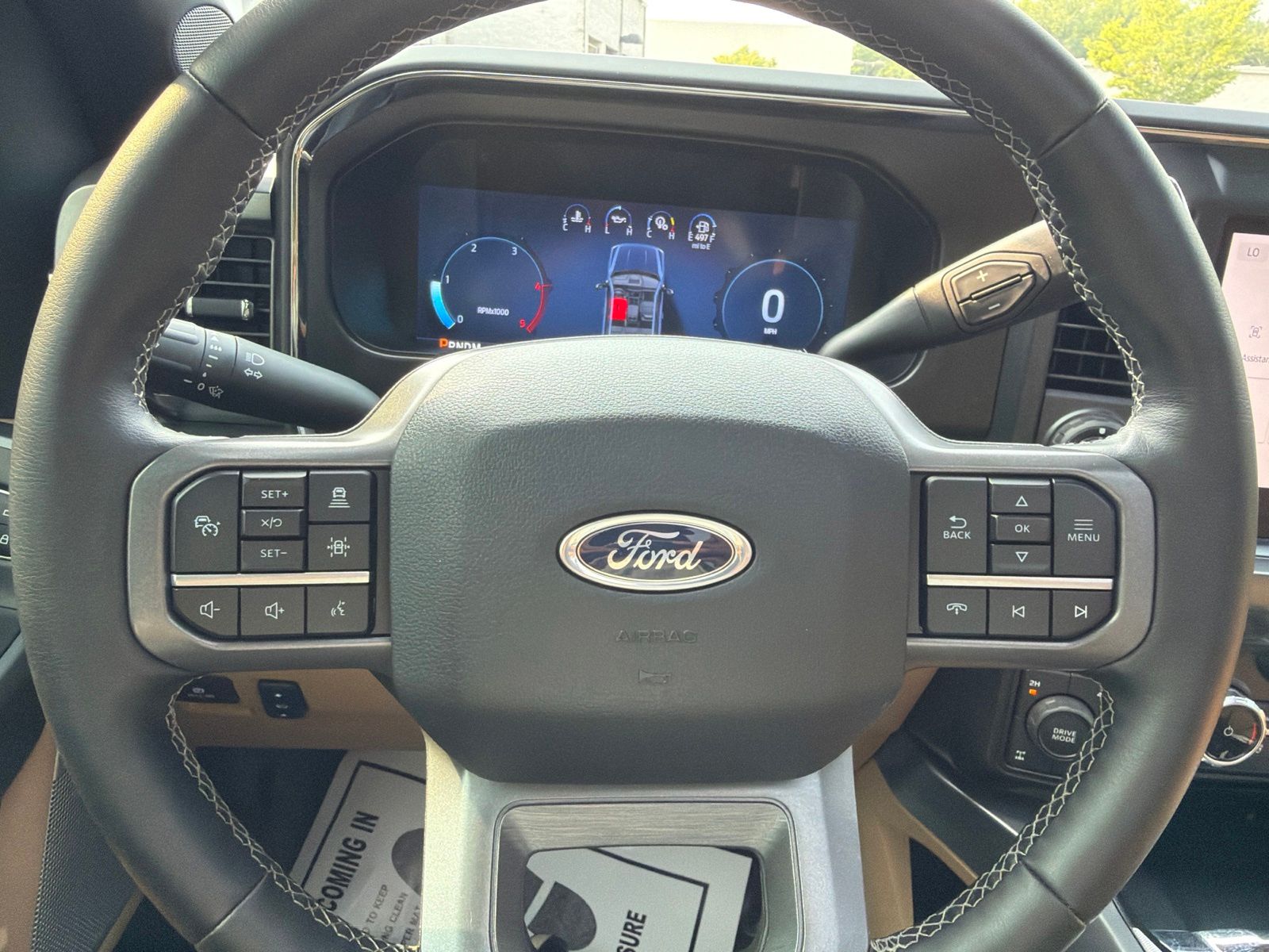 Certified Used 2025 Agate Black Metallic Ford Lariat image 17