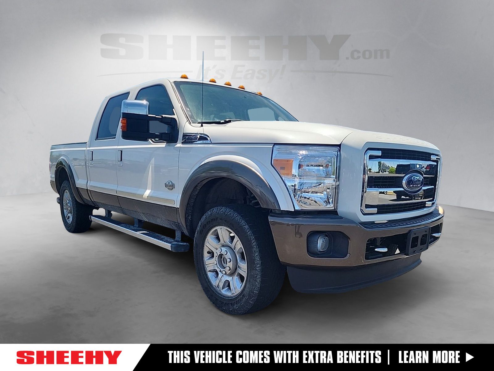 2016 Ford F-250 Lariat 4x4 Crew Cab 8' Box's photo