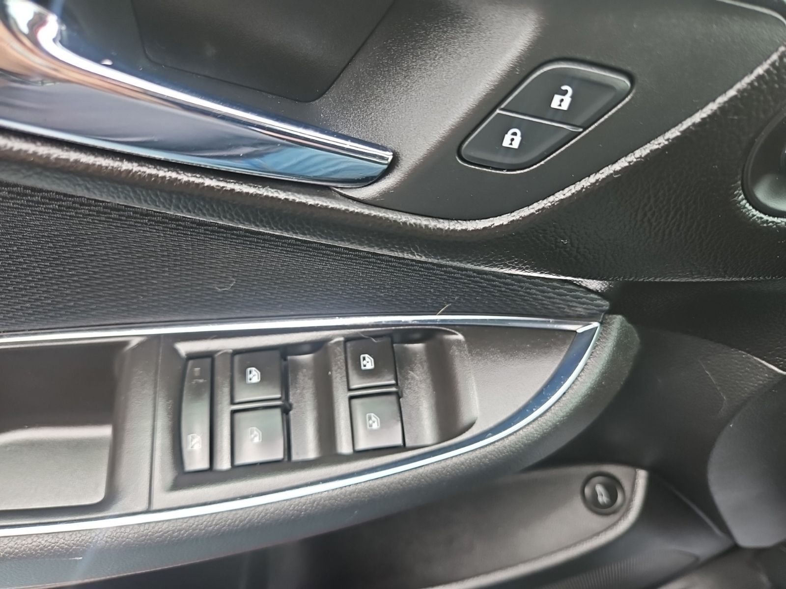 2016 Chevrolet Cruze LT - Photo 21