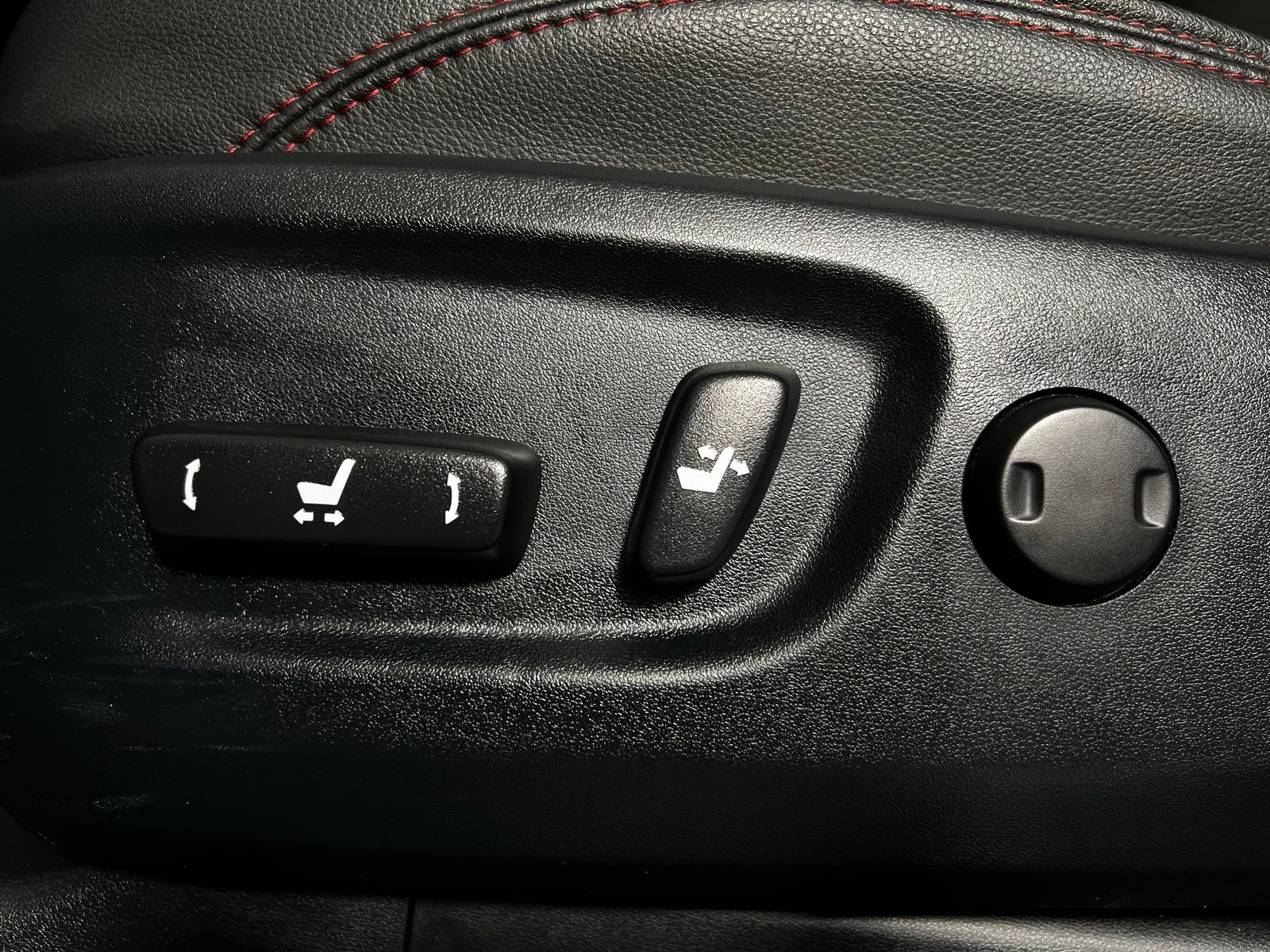 Thumbnail: 2024 Toyota 4Runner - 14