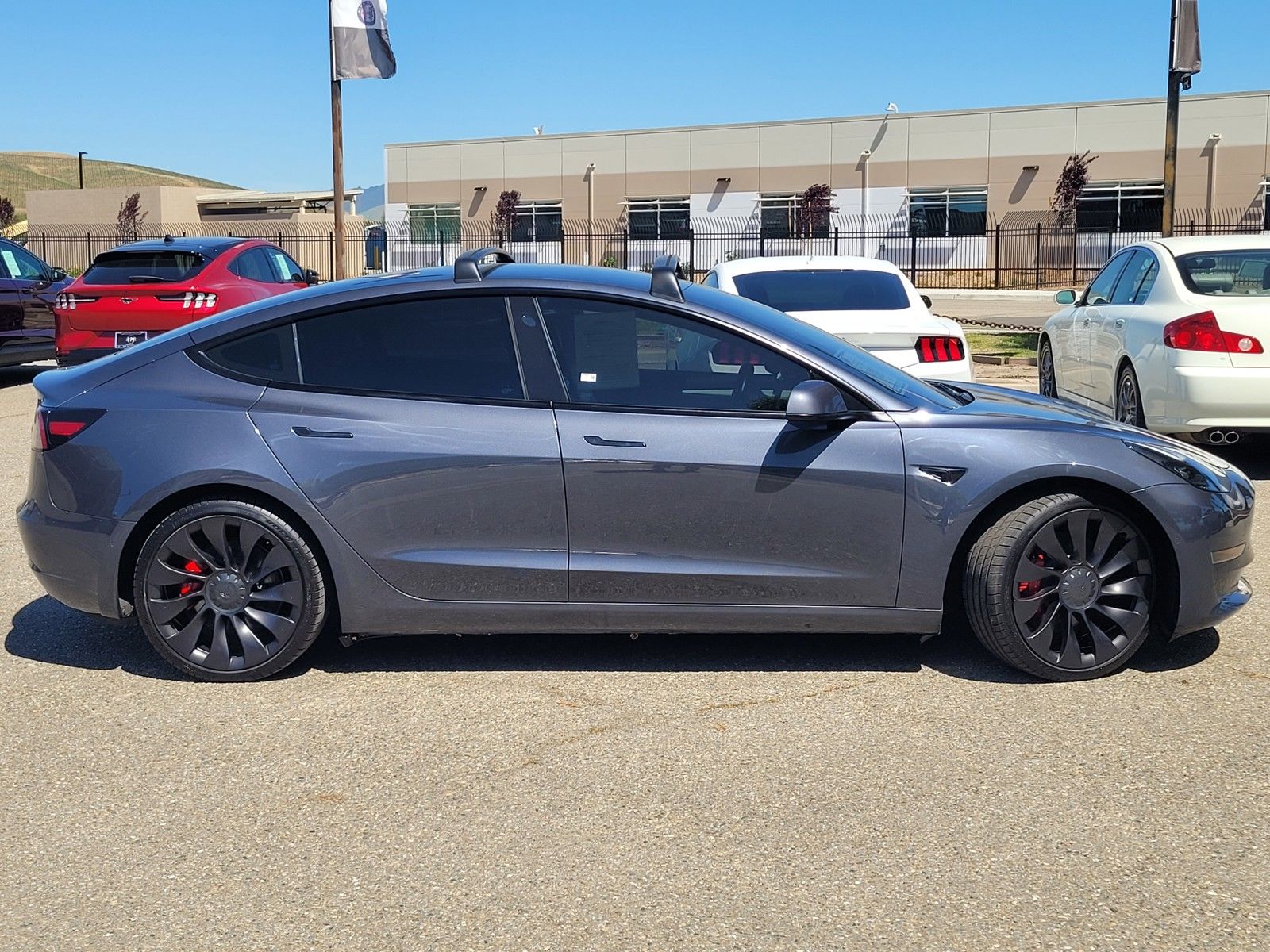 Used 2022  Tesla Performance image 3