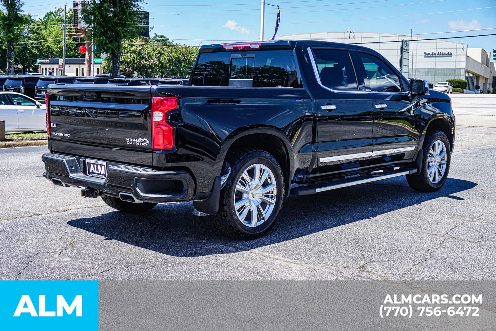Used 2023 Black Chevrolet High Country image 6
