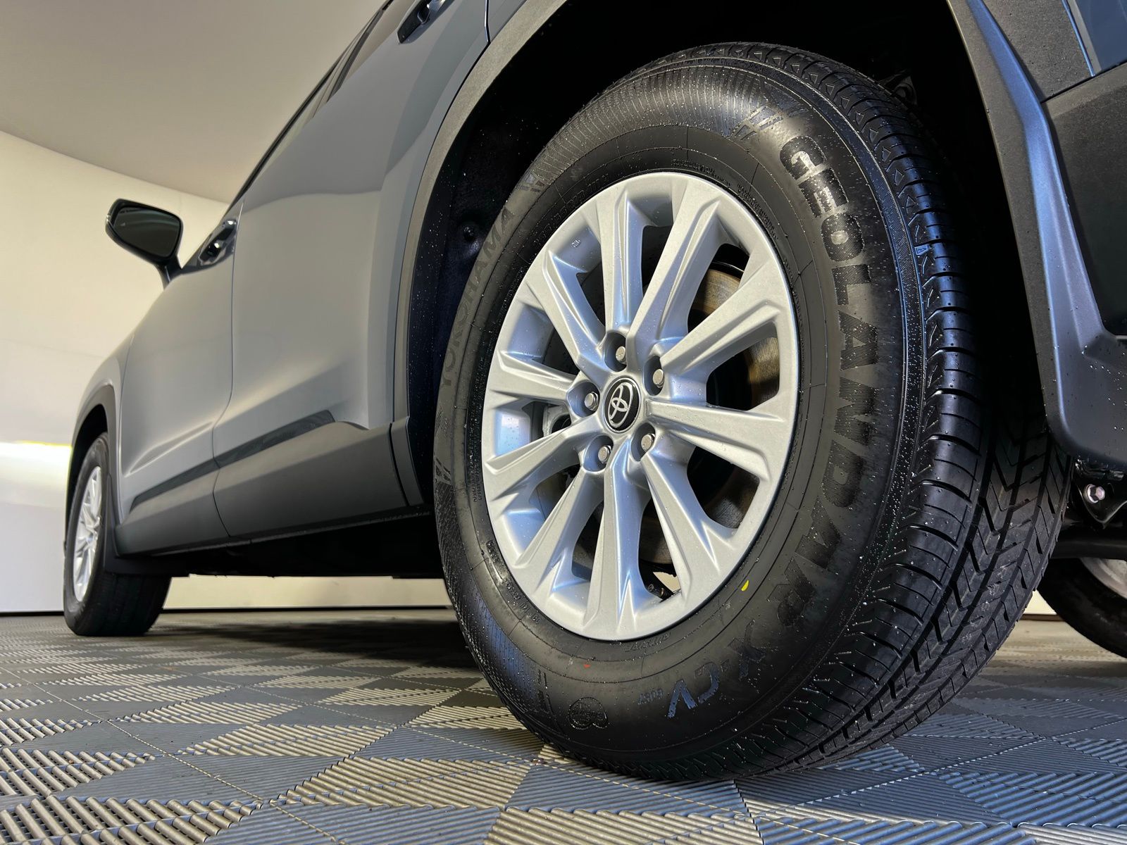 Thumbnail: 2026 Toyota Grand Highlander - 27