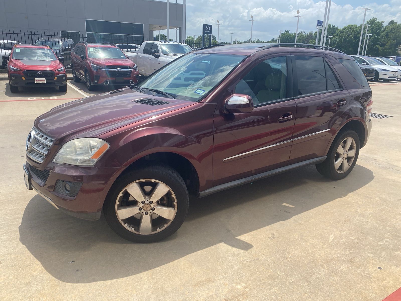 Red (Burgundy) 2009 Mercedes-Benz M-Class ML 350 4MATIC SUV / Crossover All-Wheel Drive 7-Speed Automatic