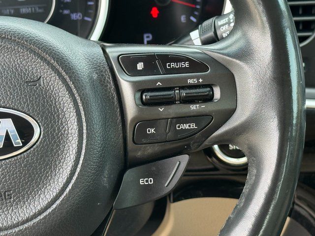 Used 2015 Black Kia EX image 17