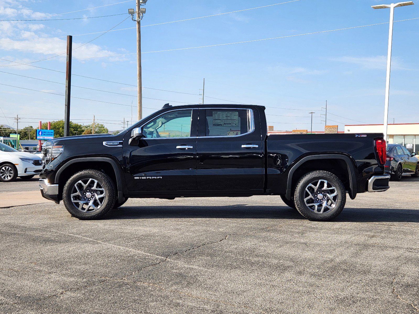 2025 GMC Sierra 1500 SLT 3