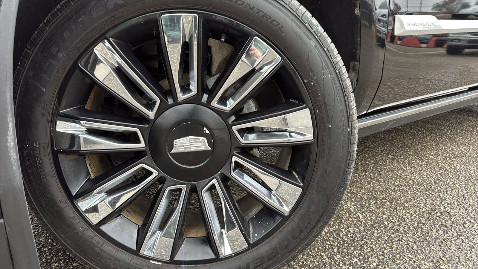 Used Car 2017 Cadillac Escalade Esv  Platinum Edition For Sale Under $20,000 In Austin, Texas