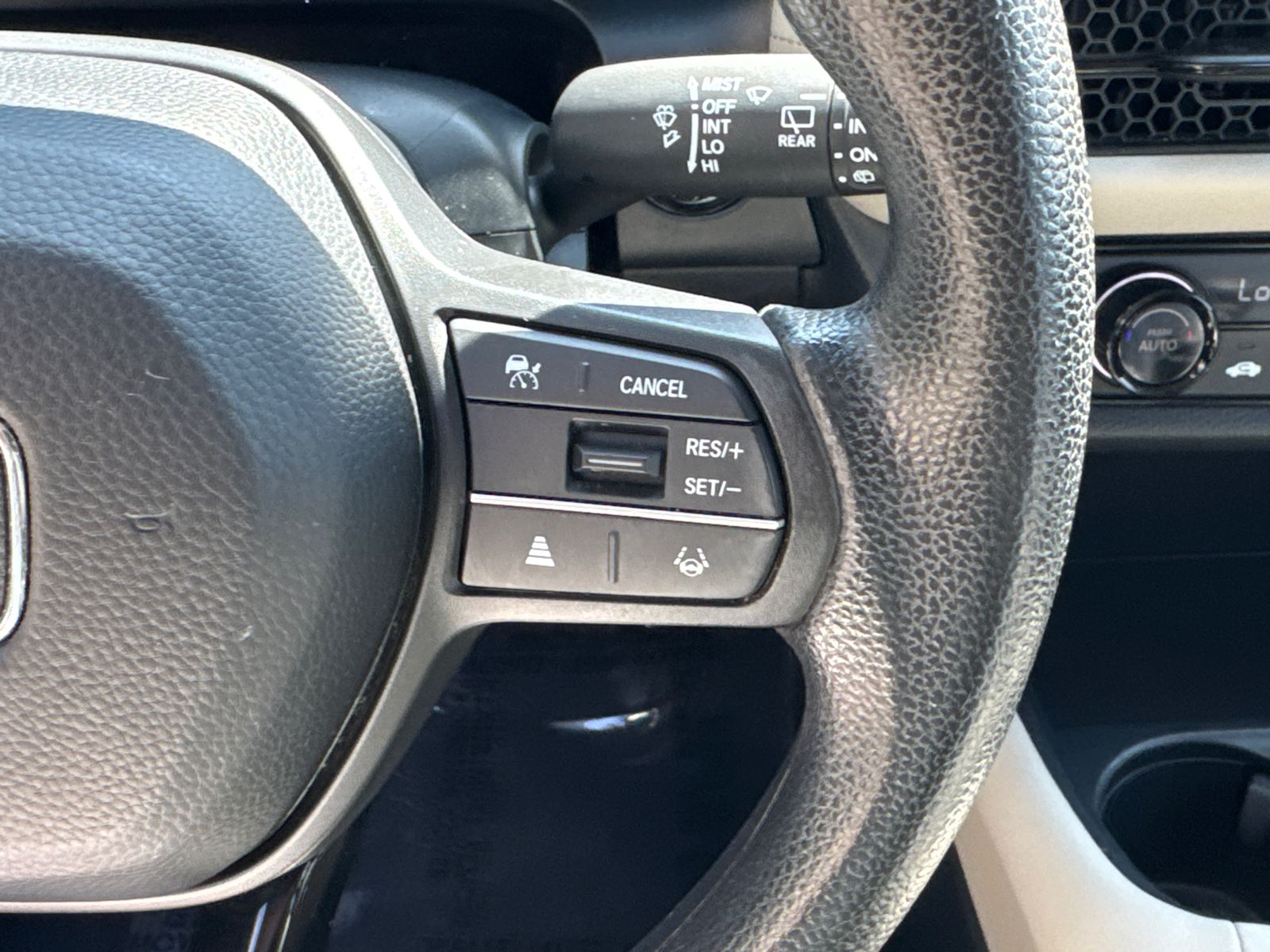 Used 2023 Gray Honda LX image 25