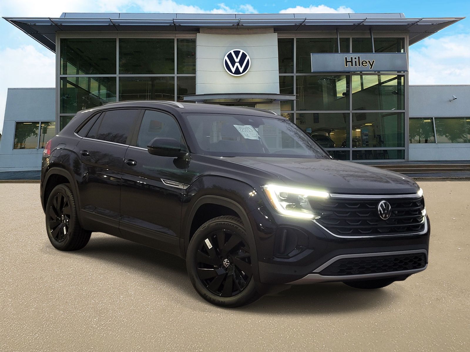 new 2026 Volkswagen Atlas Cross Sport car, priced at $42,570