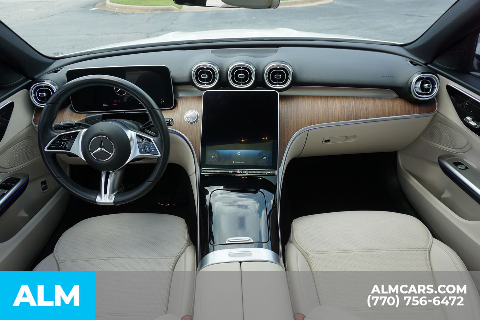 Used 2023  Mercedes-Benz C 300 image 26