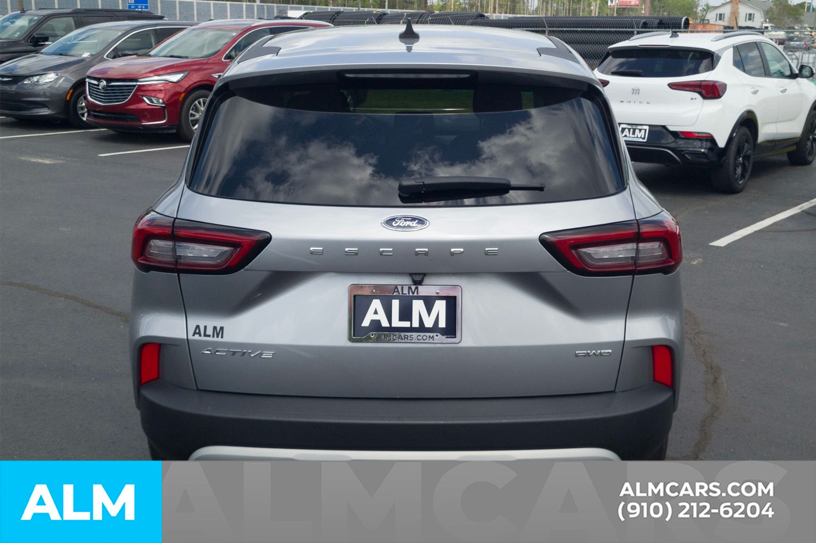 View vehicle photo 7