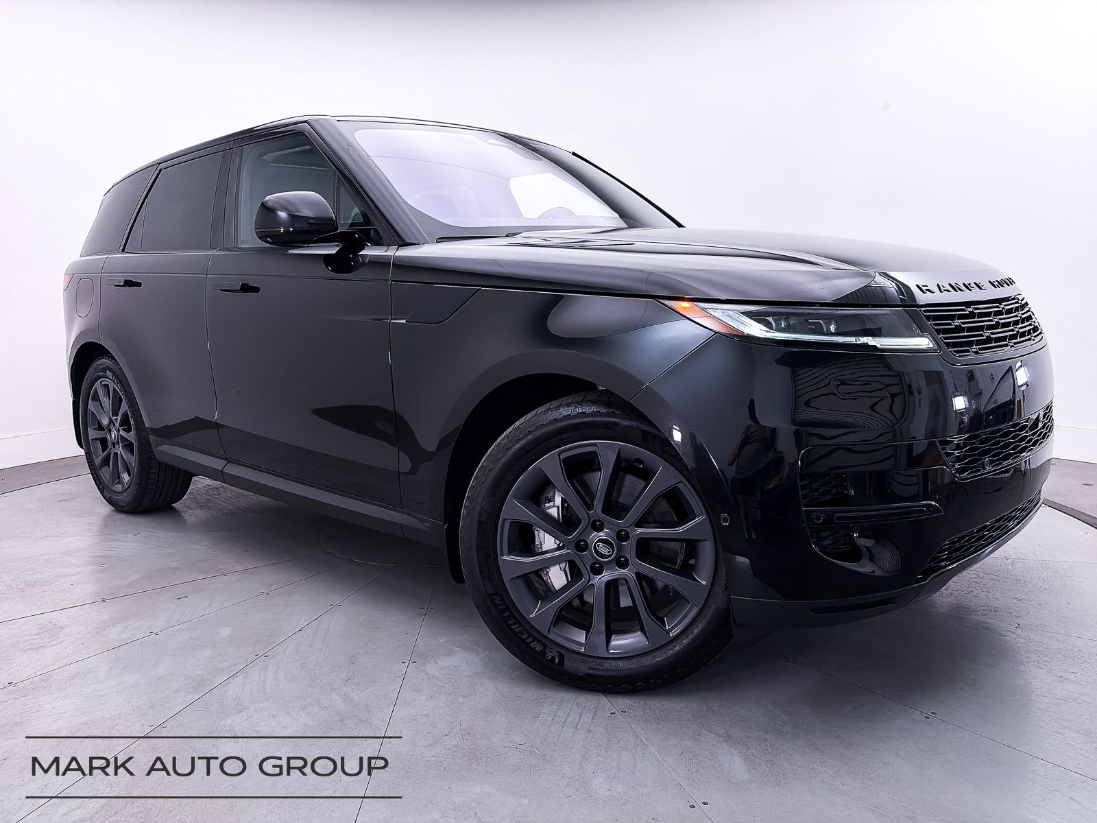2023 Land Rover Range Rover Sport SE
